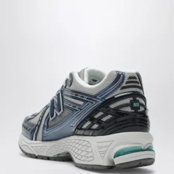 1906R Sneaker