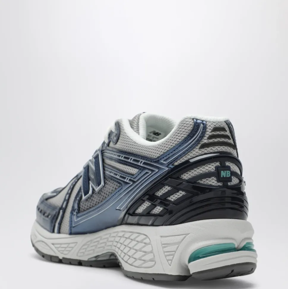 1906R Sneakers