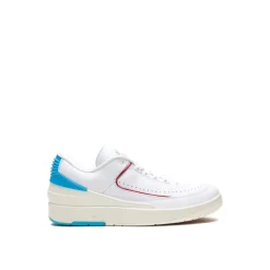 Retro Low `UNC to Chicago` Sneakers