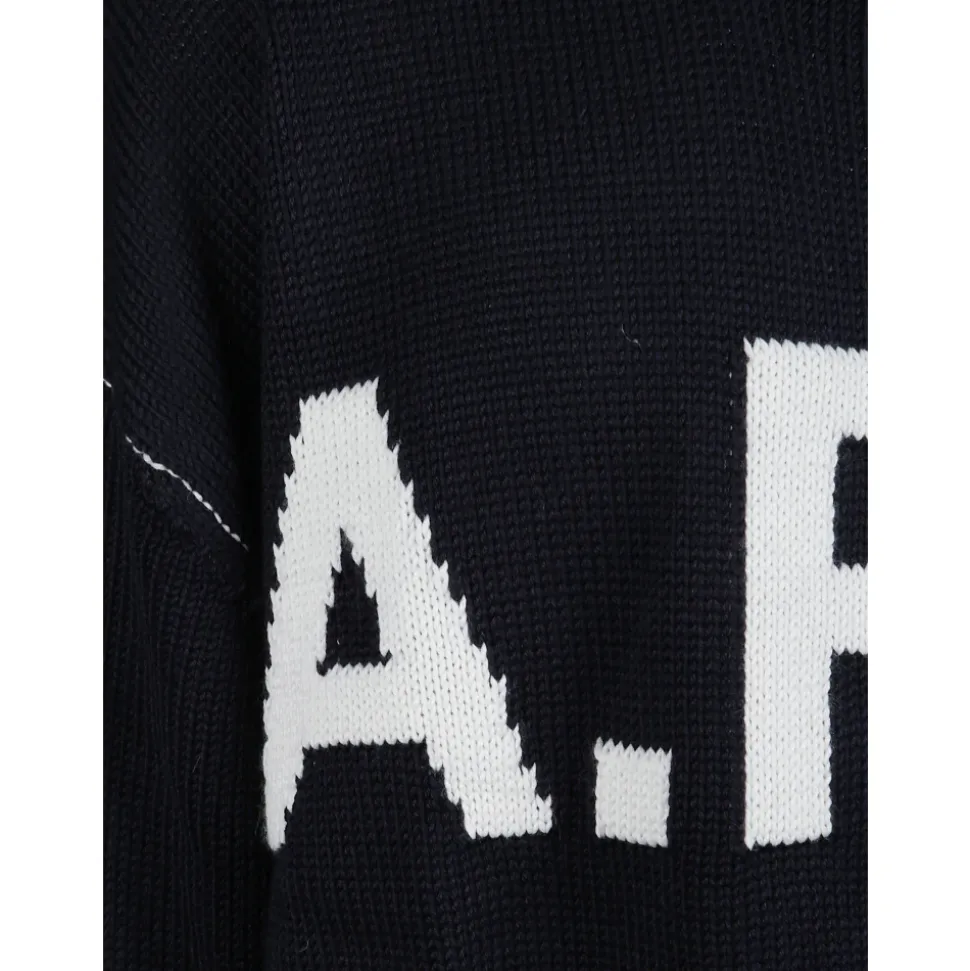 Round-neck Knitwear