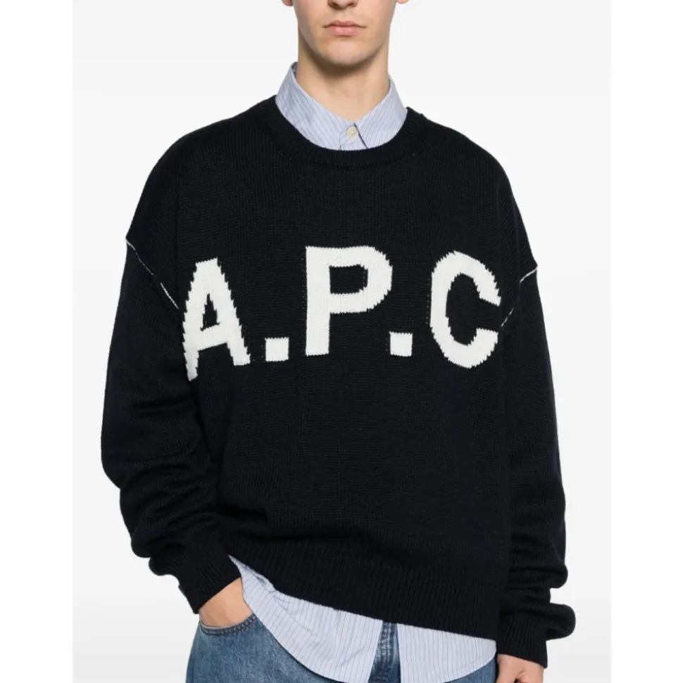 Round-neck Knitwear