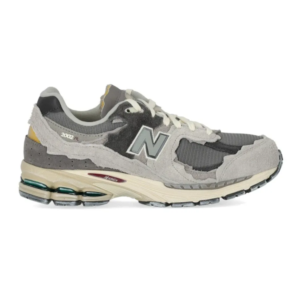 2002R Protection Pack Sneakers