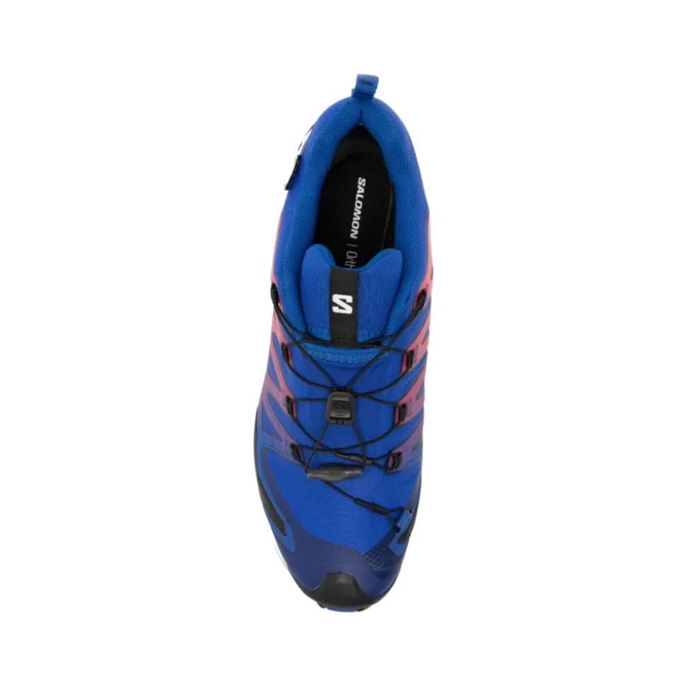 Running Shoes