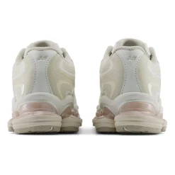 Running Shoes