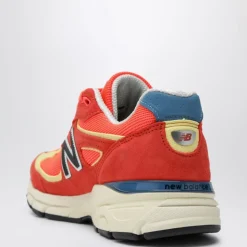 Running Shoes