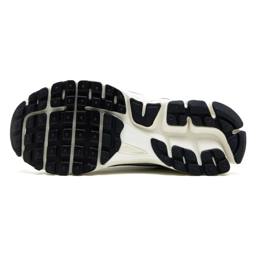 Running Shoes
