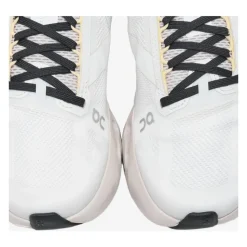 Running Shoes