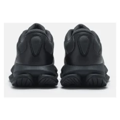 Running Shoes