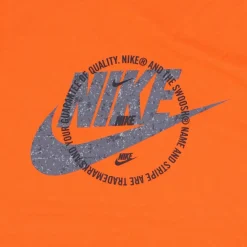 Safety Orange T-shirt met voorprint