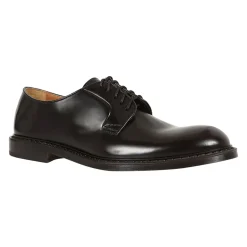 Schoenen met veters