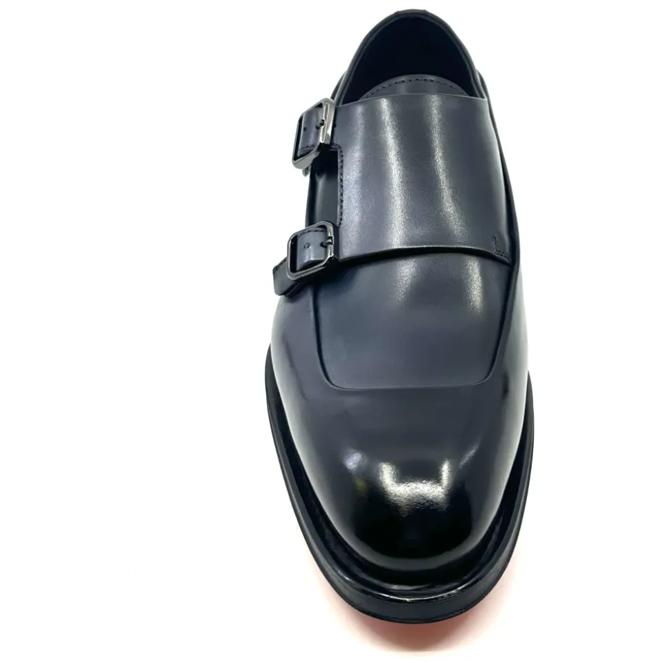 Schoen met dubbele gesp en plateauzool