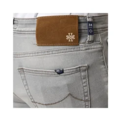 Scott Jeans