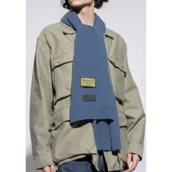 Sjaal met Logopatch