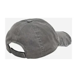 Slashed Cap