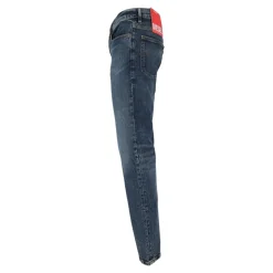 Slim-fit Jeans