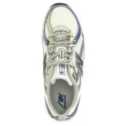 740 Sneakers