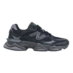 9060 Sneakers