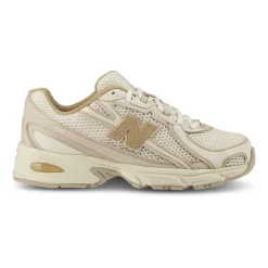 740 Sneakers