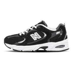 530 Sneakers