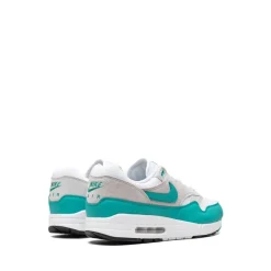 Sport Shoes