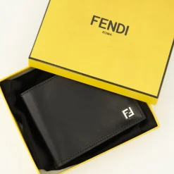 Squared FF Wallet
