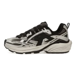 Storm Runner Sneakers