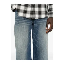 Straight Jeans