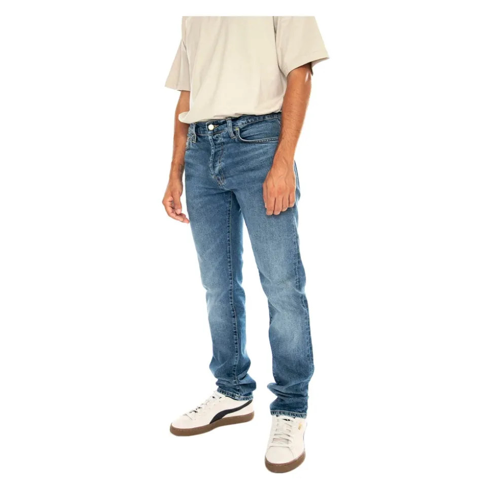 Straight Jeans
