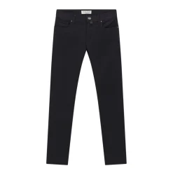 Straight Jeans