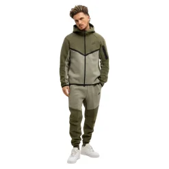 Tech Fleece Trainingspak