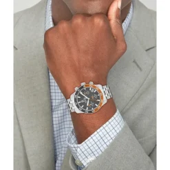 TH85 Chronograph