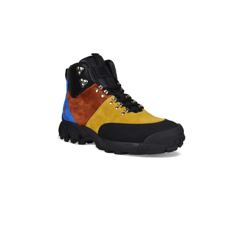 Tor Boots