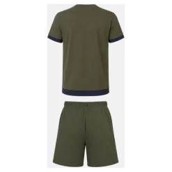T-shirt + Korte broek