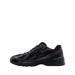 U740BO2 Sneakers