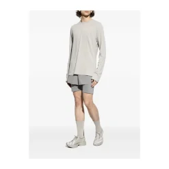 Uniform Longsleeve Tee