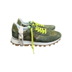 Veloce Sneakers