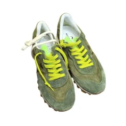 Veloce Sneakers