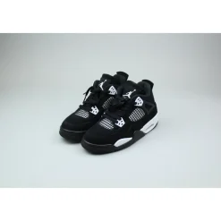 White Thunder Retro Sneakers