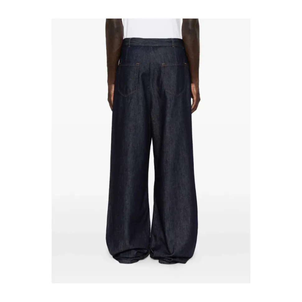 Wide Pleated Jeans