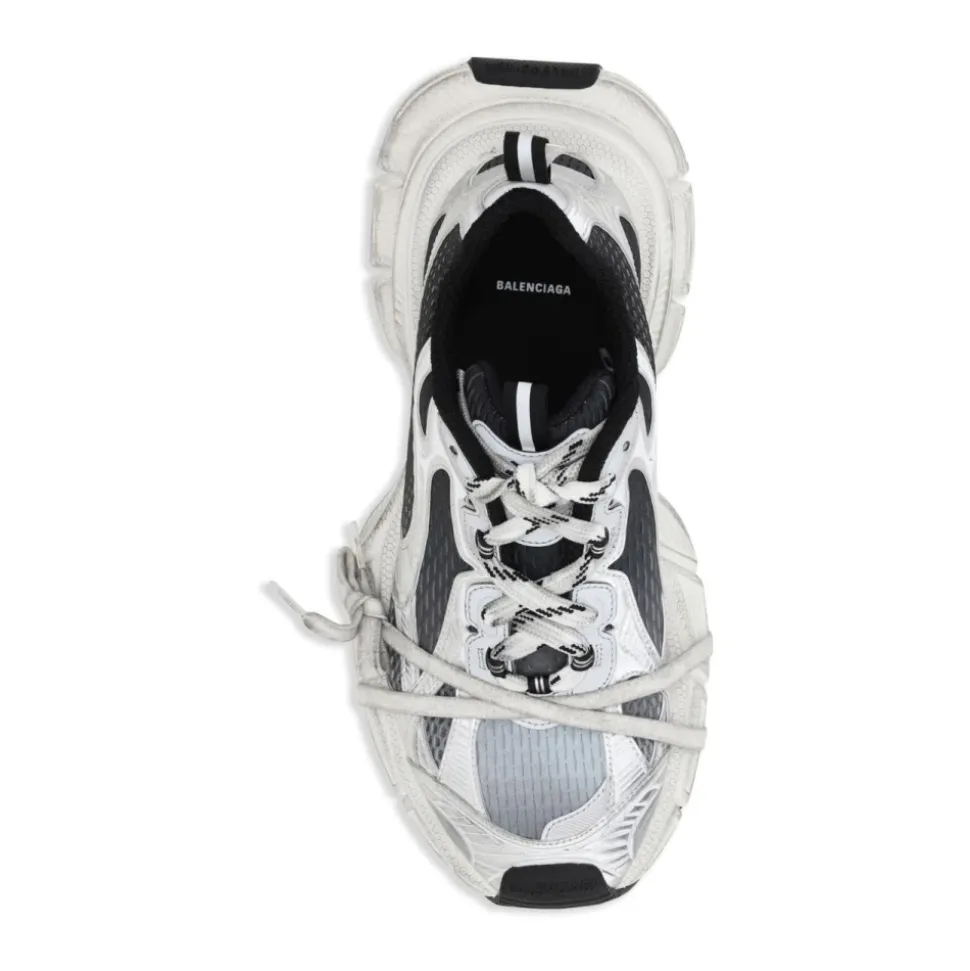 3XL Gradient Sneaker