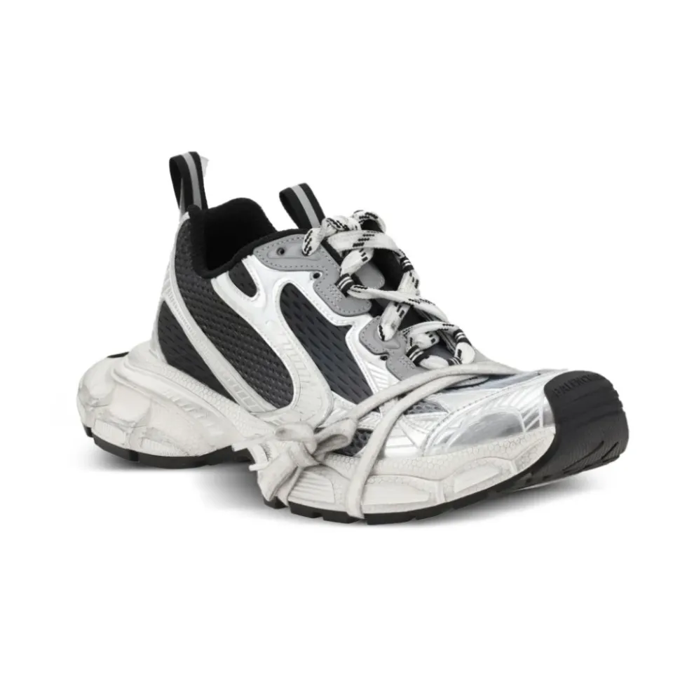 3XL Gradient Sneaker