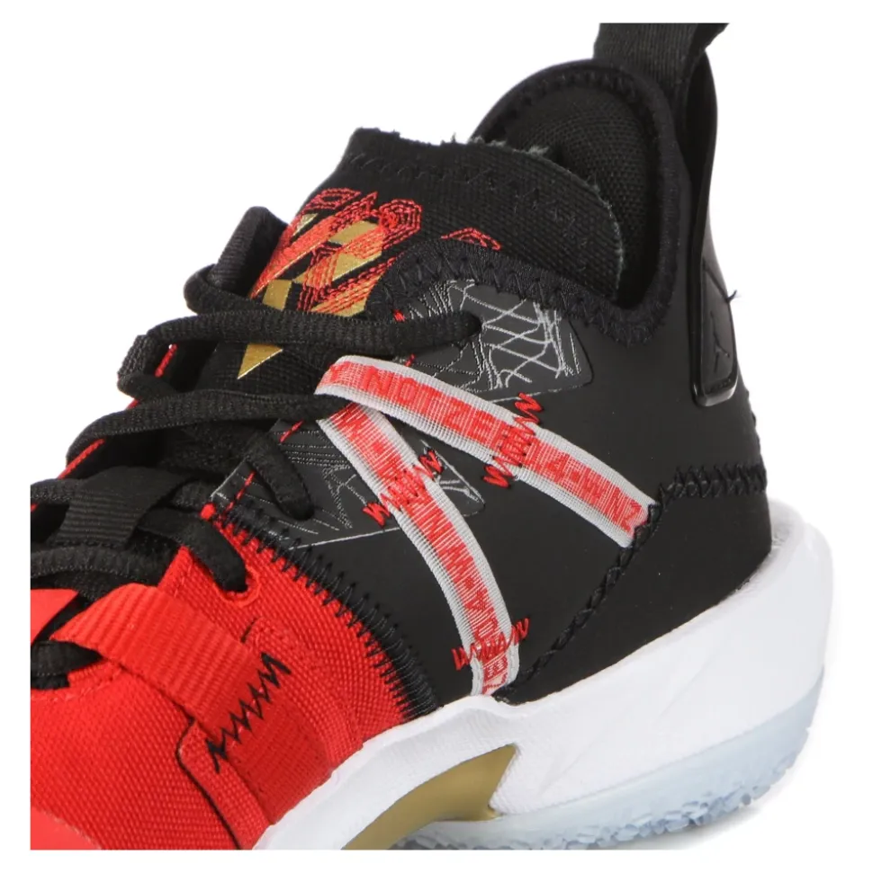 Zero.4 Basketball Sneakers