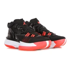 Zion 1 Basketballschoen