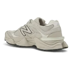 9060Z Sneakers