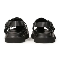 Zwarte leren sandalen met bedekte tenen