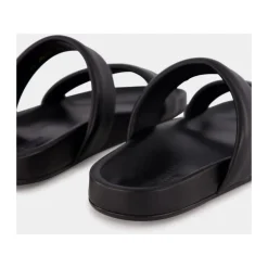 Zwarte leren slippers