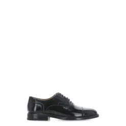 Zwarte platte schoenen met verhoogde zool