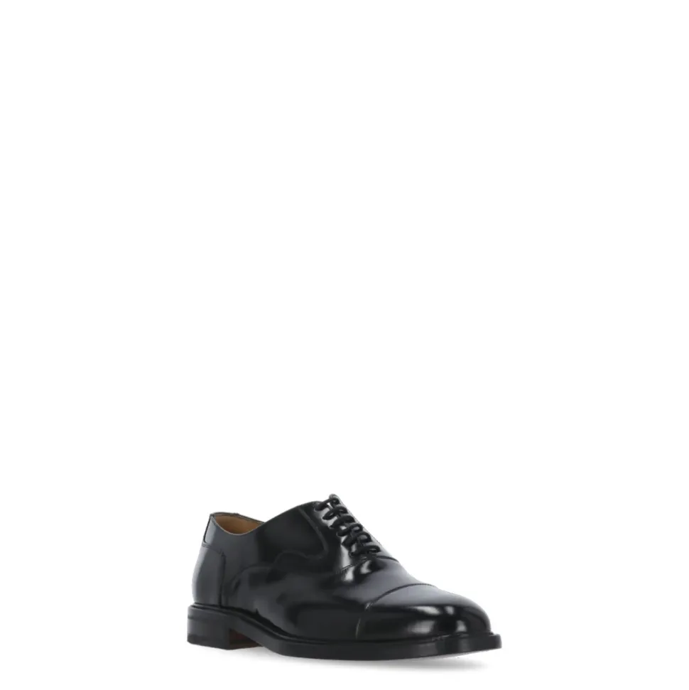 Zwarte platte schoenen met verhoogde zool