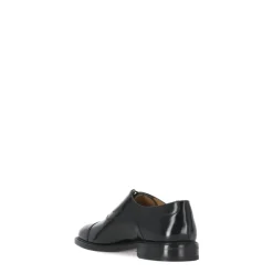 Zwarte platte schoenen met verhoogde zool